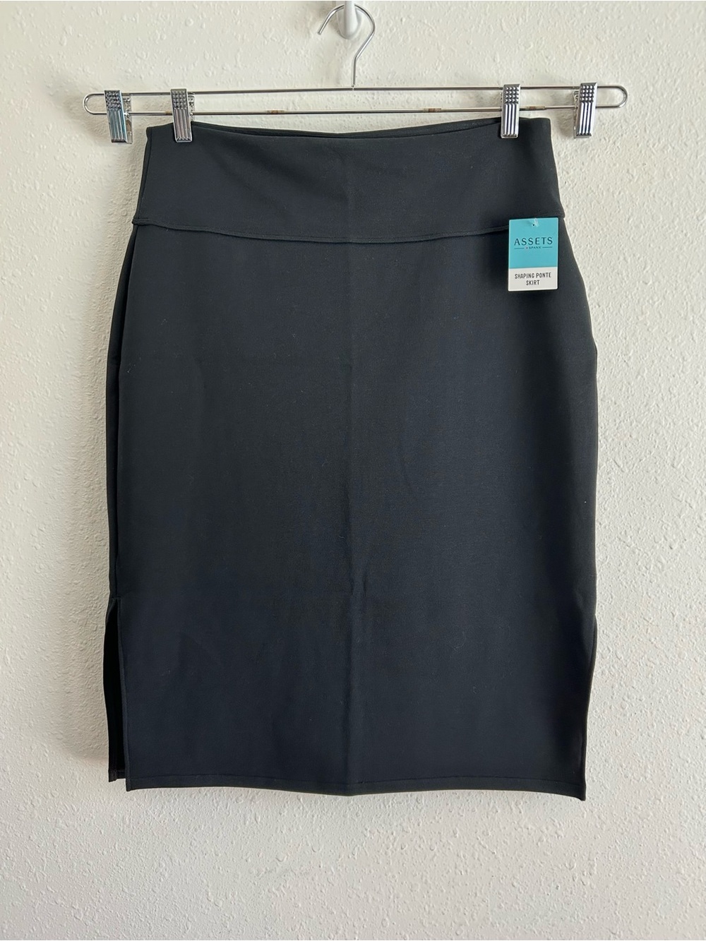 Assets by Spanx Side Slit Skirt Women's Plus Size 1X Black Ponte Shaping